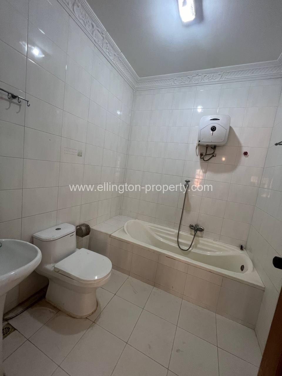 Villa For Rent In Toul Tompong Area - Ellington Property