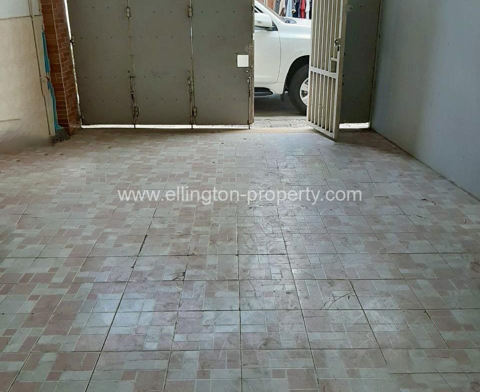 House For Rent In Toul Tompong Area - Ellington Property