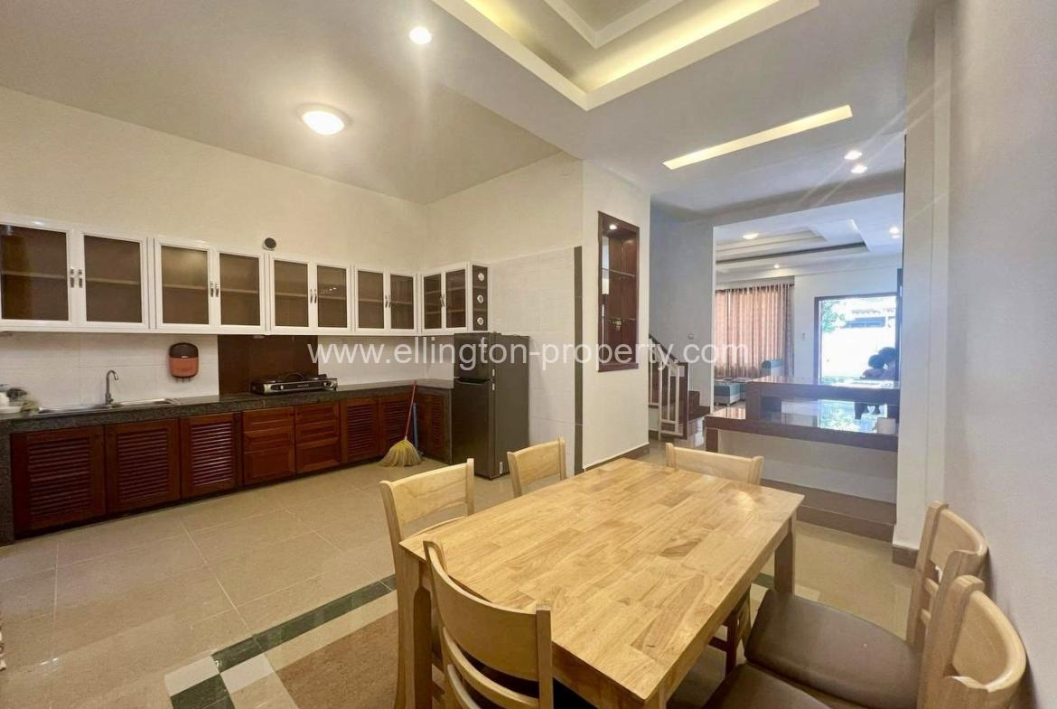 Villa For Rent In Borey Peng Huoth Boerng Snor - Ellington Property