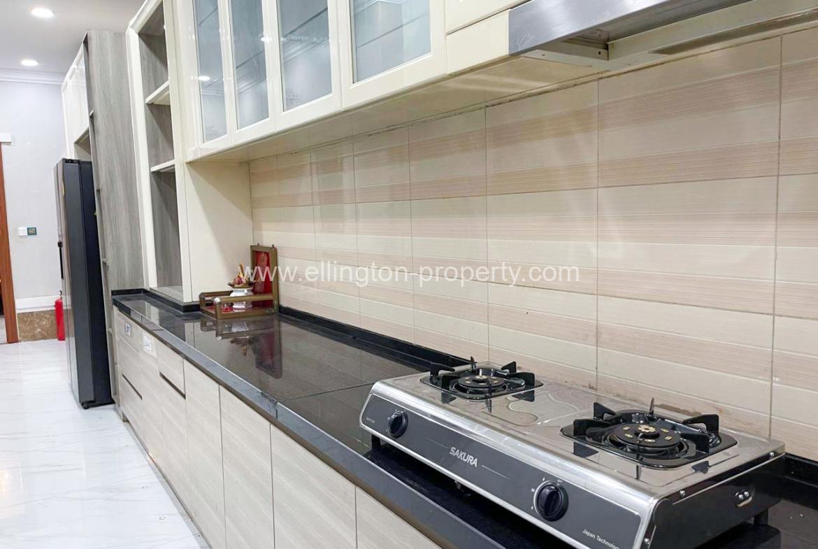 Prince Villa For Rent Borey Peng Huoth The Star Eternal - Ellington Property