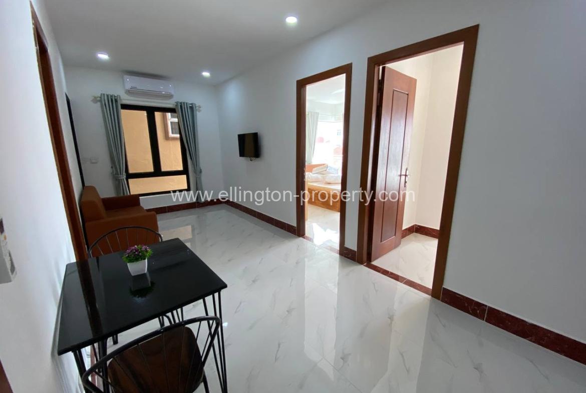 2 Bedrooms Service Apartment In Toul Tompong Area - Ellington Property