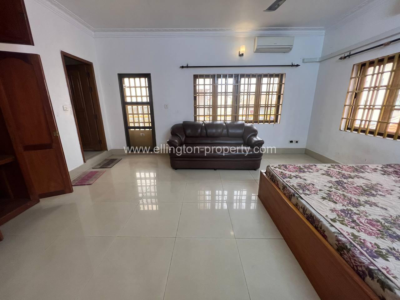 Villa For Rent In Toul Tompong Area - Ellington Property