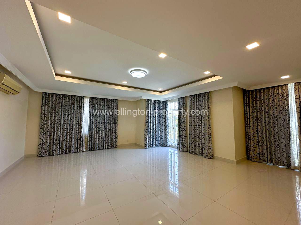 Single Villa For Rent In Borey Peng Houth - Ellington Property