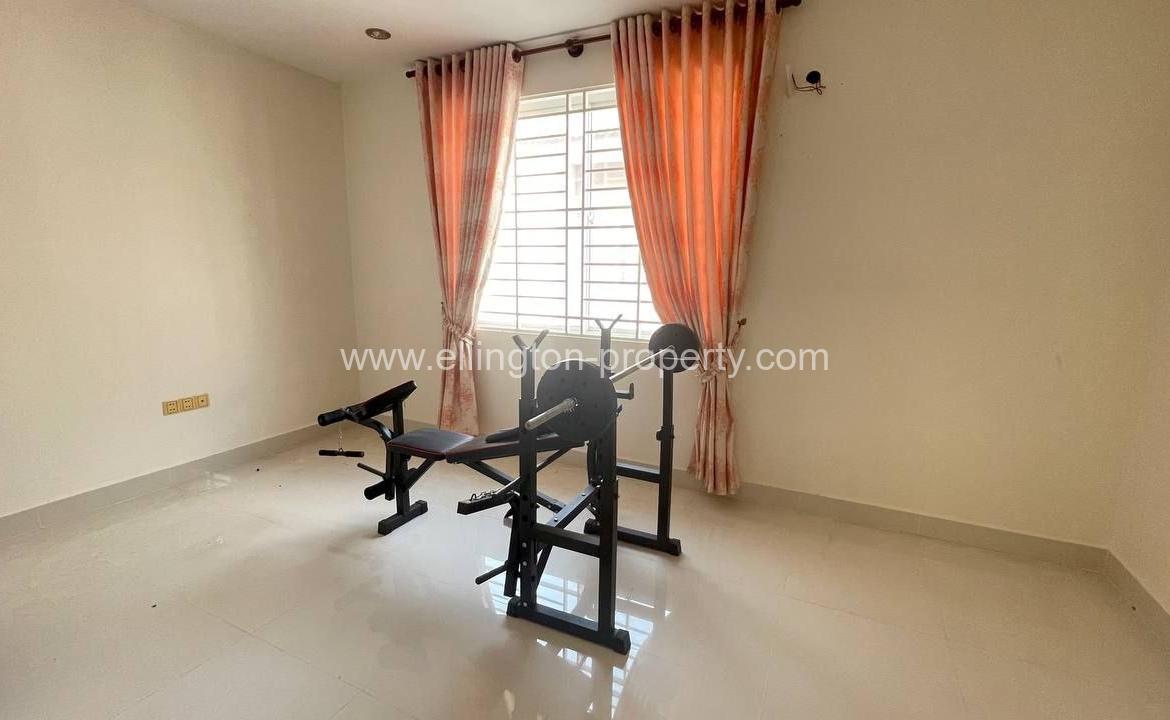 Villa For Rent In Borey Peng Huoth Street 371 - Ellington Property