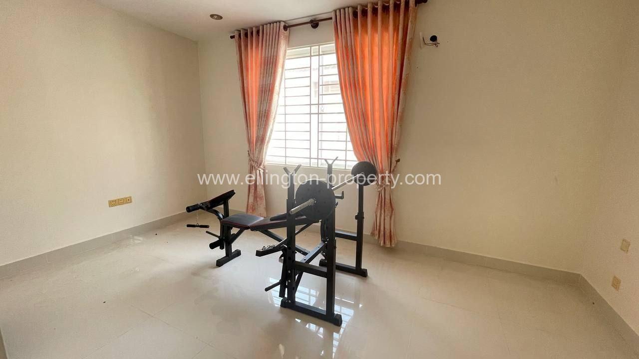 Villa For Rent In Borey Peng Huoth Street 371 - Ellington Property