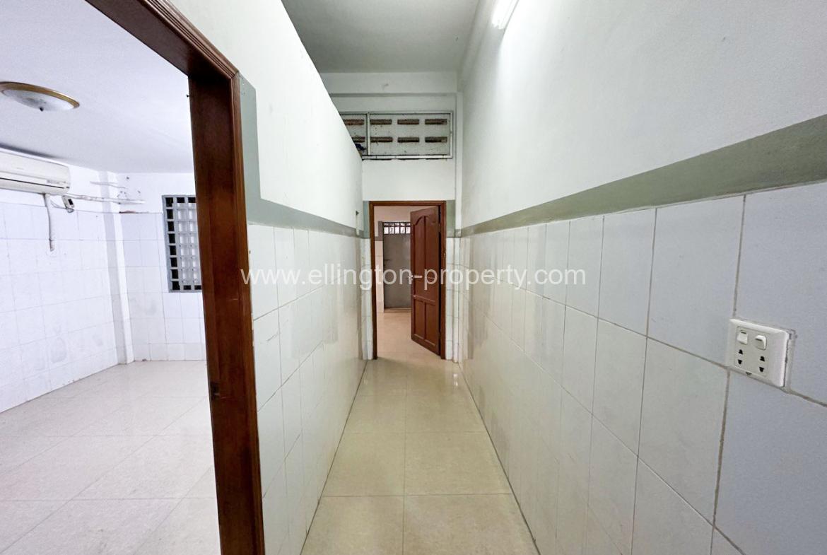 Shophouse For Rent In Olympic Area - Ellington Property