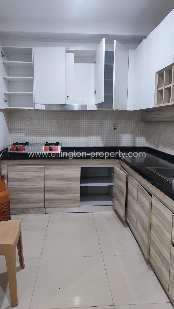 La Villa For Rent In Borey Peng Houth Boueng Snor - Ellington Property