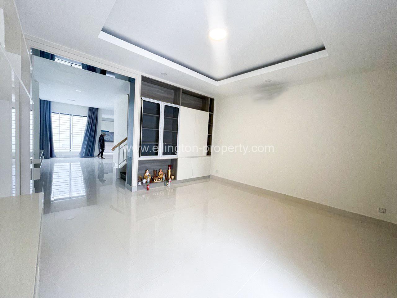 Link House La For Rent At Borey Peng Houth Beong Snor - Ellington Property