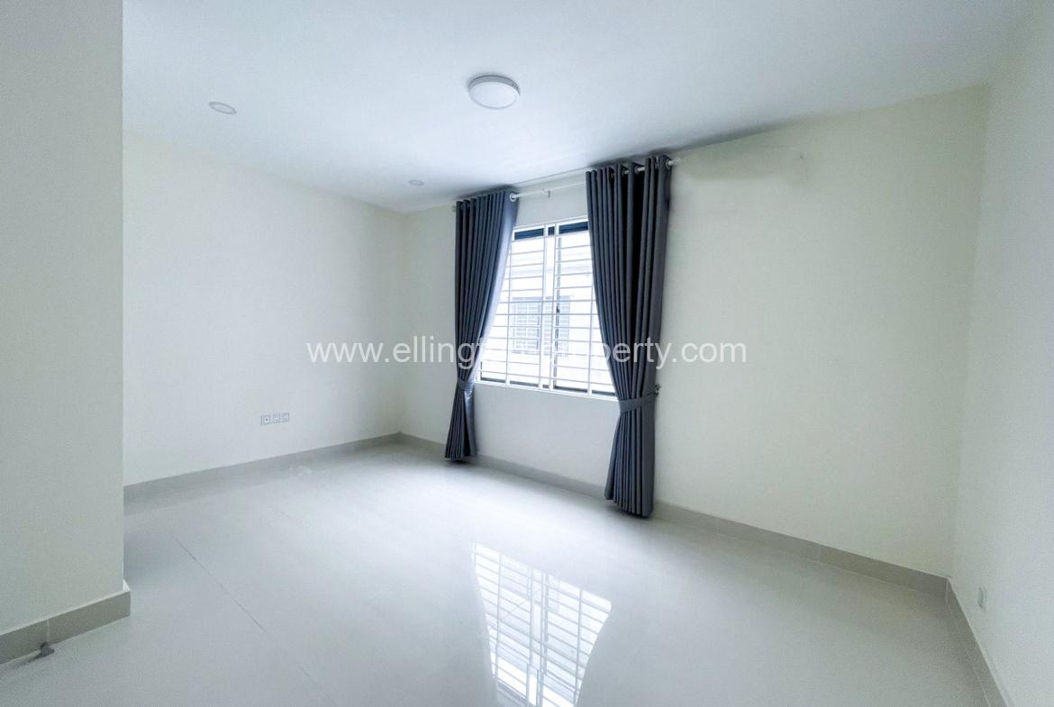 Link House La For Rent At Borey Peng Houth Beong Snor - Ellington Property