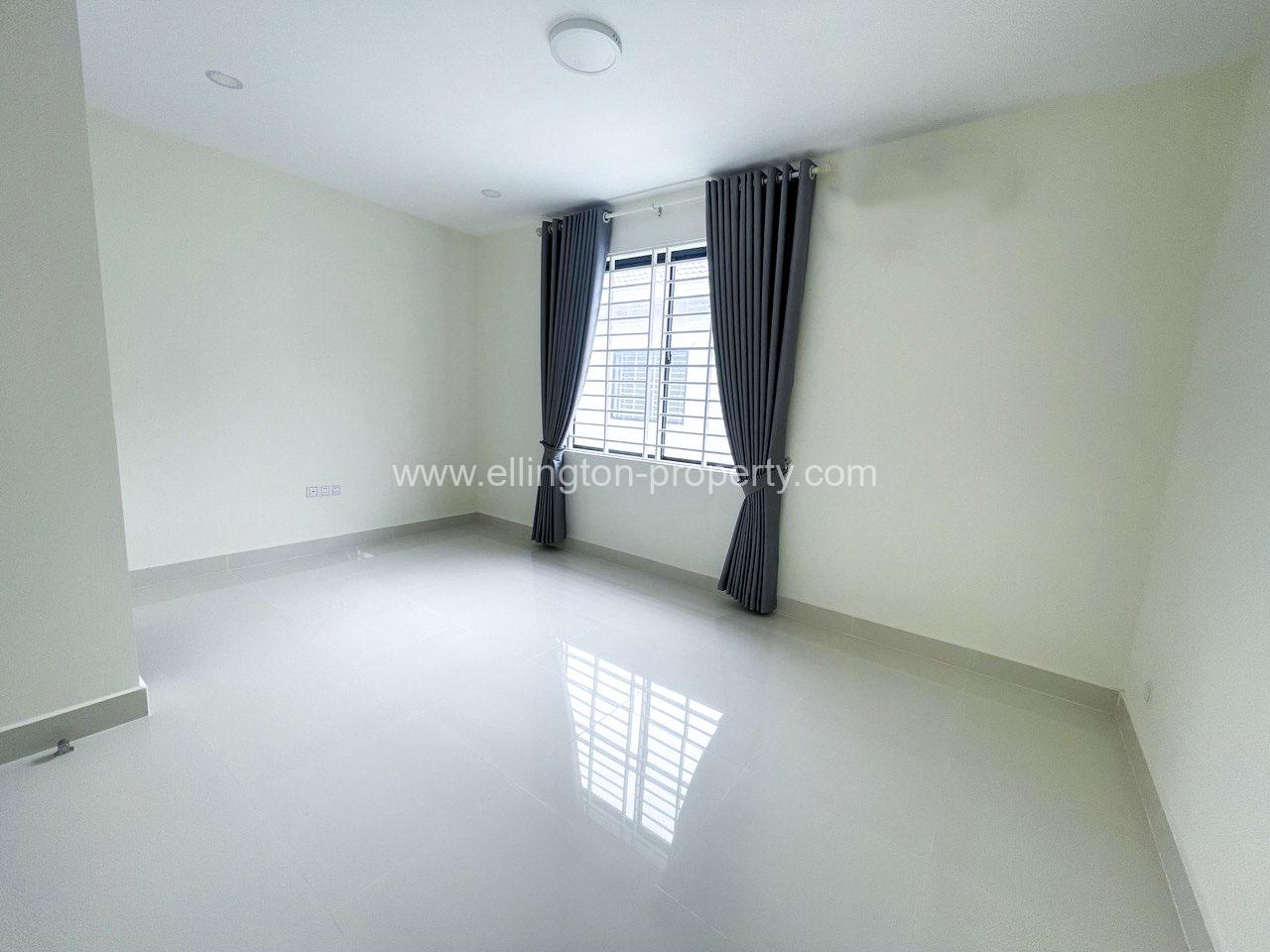 Link House La For Rent At Borey Peng Houth Beong Snor - Ellington Property