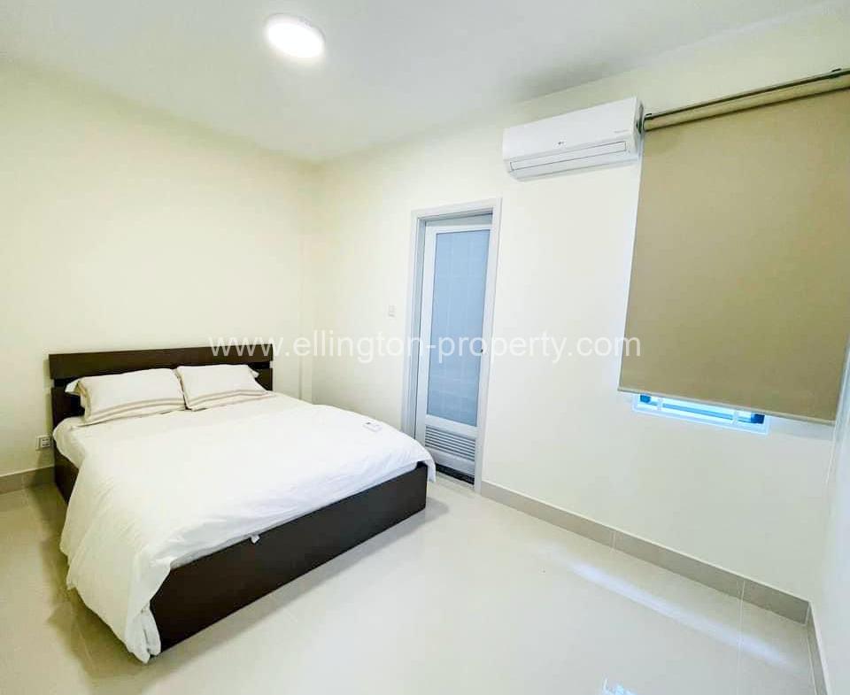 Villa For Sale In Borey Peng Houth - Ellington Property