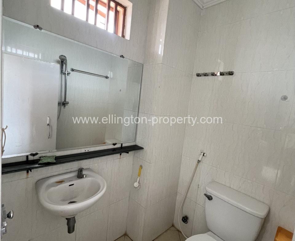 1 Bedroom Apartment For Rent In Toul Tompong Area - Ellington Property