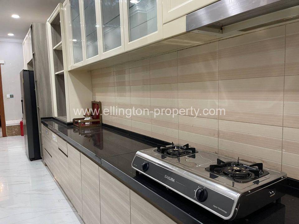 Villa For Rent In Borey Peng Huoth The Star Eternal - Ellington Property