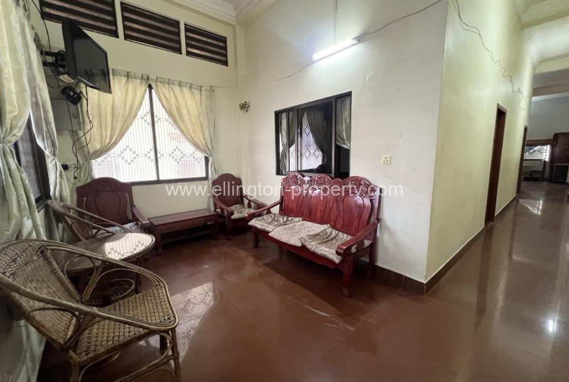 2 Bedrooms Flat Apartment For Rent In Daun Penh Area - Ellington Property