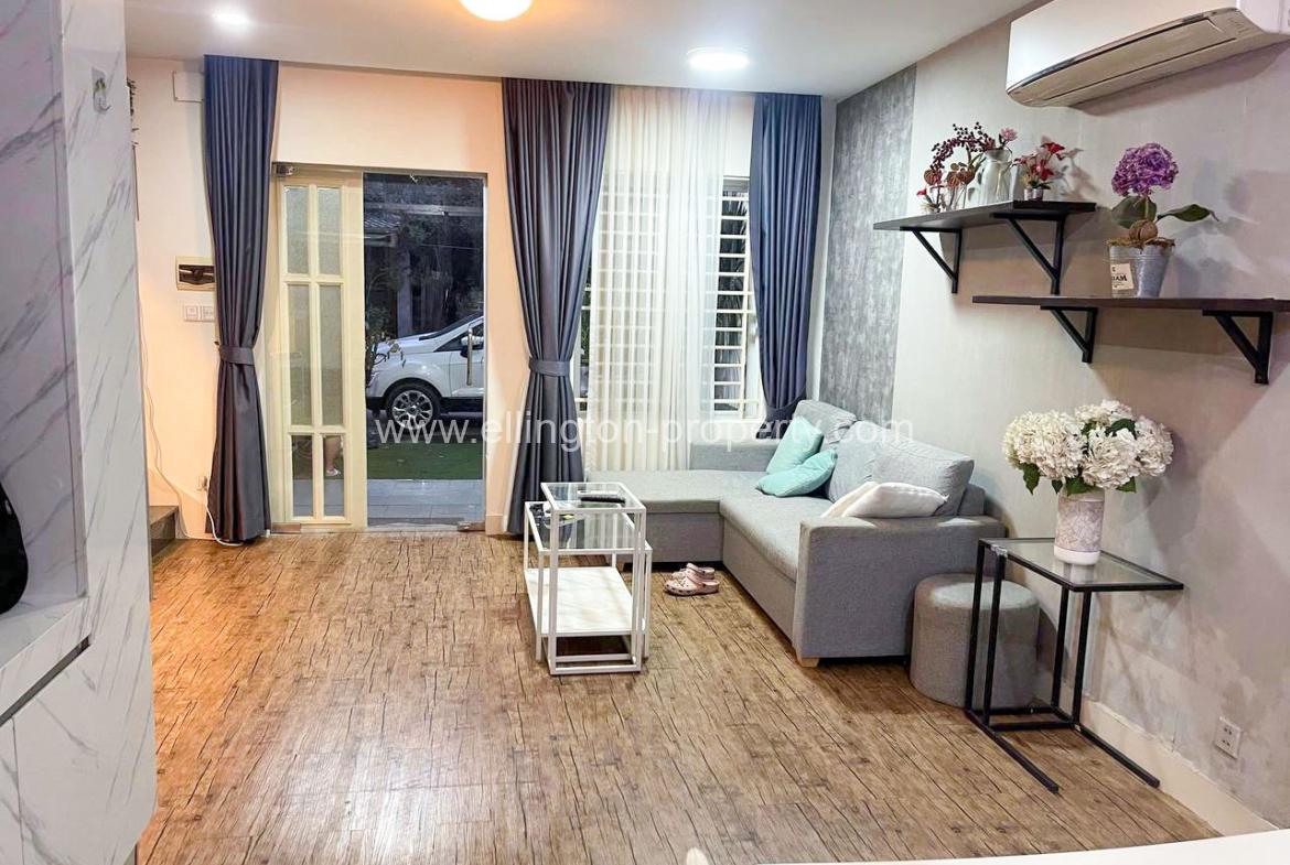 Link House For Rent In Borey Peng Houth Boueng Snor - Ellington Property