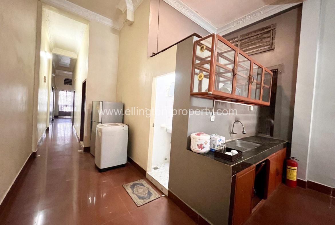 2 Bedrooms Flat Apartment For Rent In Daun Penh Area - Ellington Property