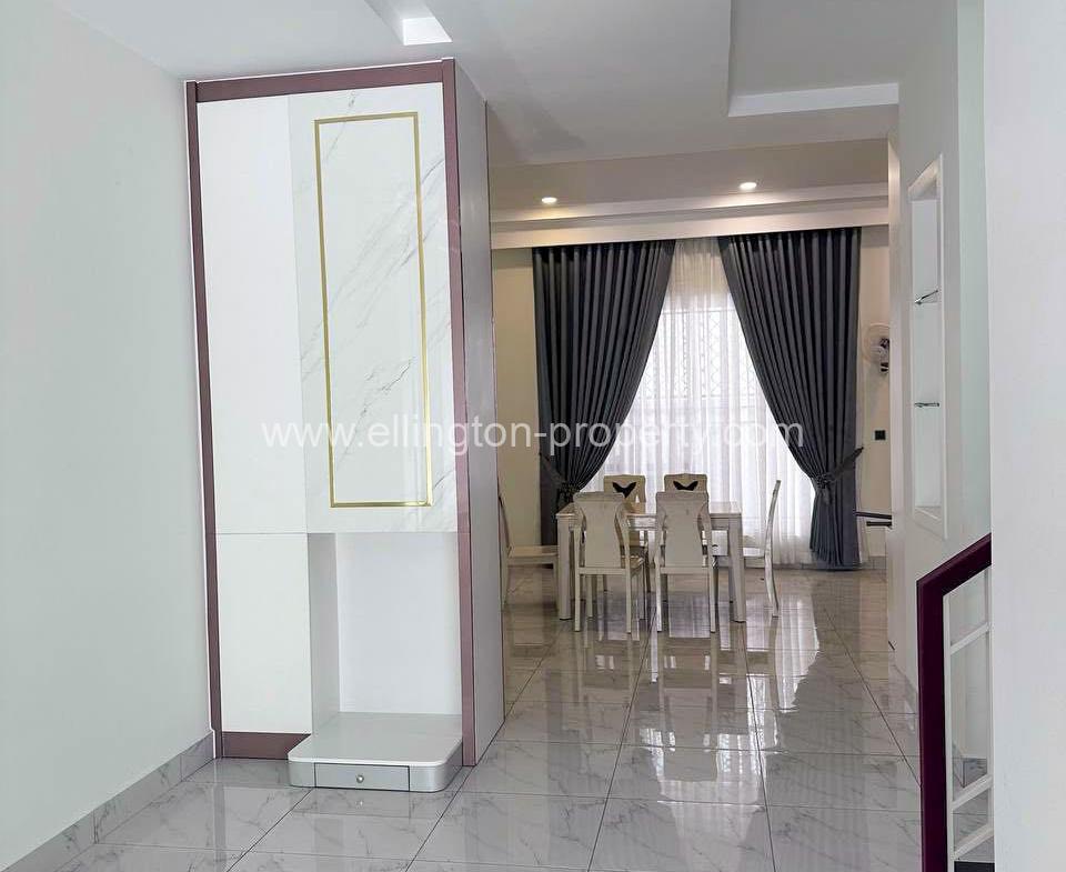 Twin Villa For Rent At Borey Phnom Penh Thmey Elite Park 2 - Ellington Property