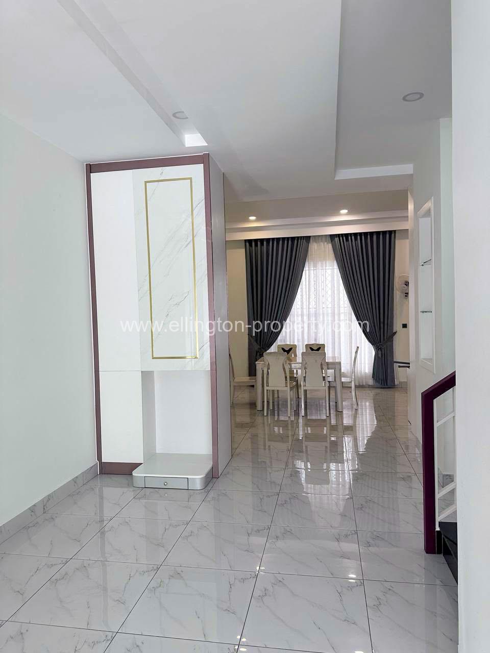 Twin Villa For Rent At Borey Phnom Penh Thmey Elite Park 2 - Ellington Property