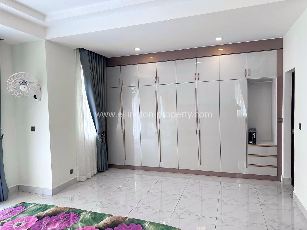 Twin Villa For Rent At Borey Phnom Penh Thmey Elite Park 2 - Ellington Property