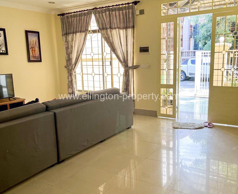 Villa For Rent In Chroy Changvar Area - Ellington Property