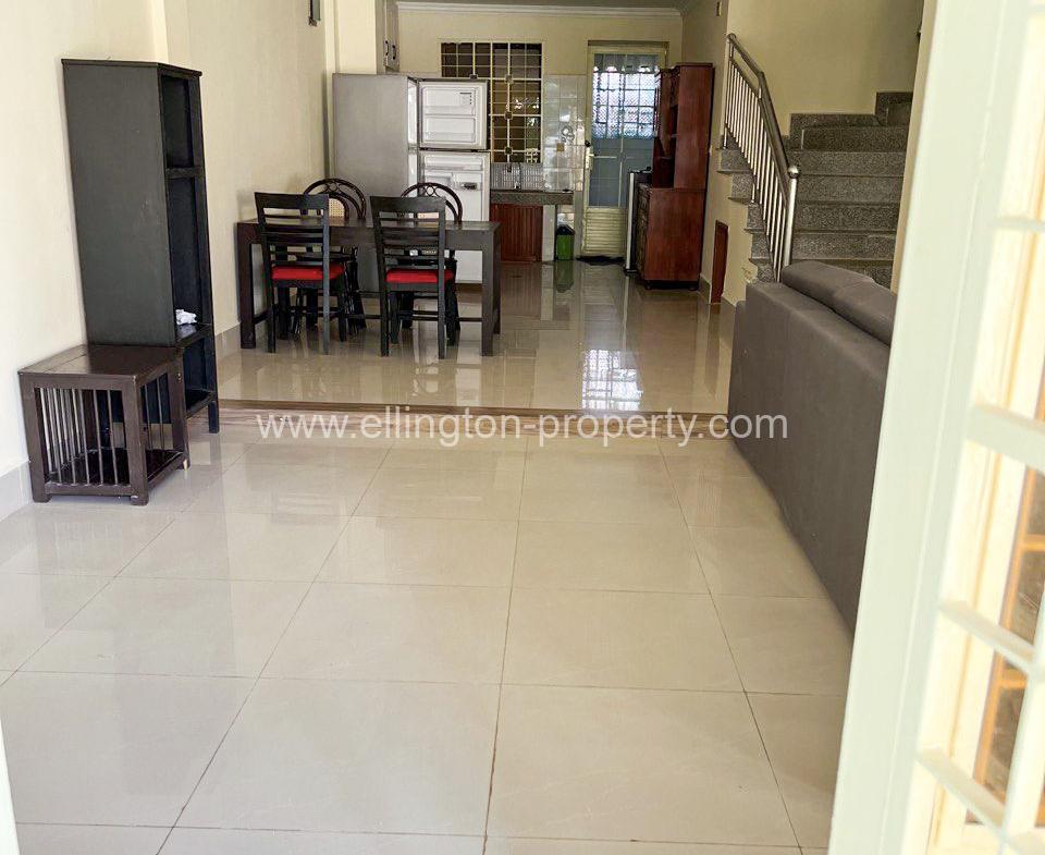 Villa For Rent In Chroy Changvar Area - Ellington Property