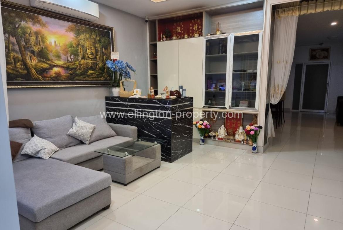 La Villa For Rent At Borey Peng Huoth Boung Snor - Ellington Property