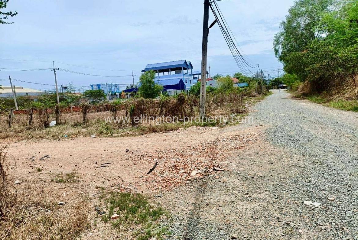 Corner Land For Sale Near New Airport - Ellington Property