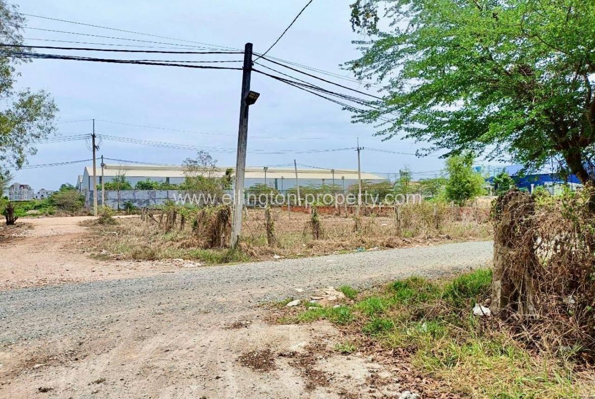 Corner Land For Sale Near New Airport - Ellington Property