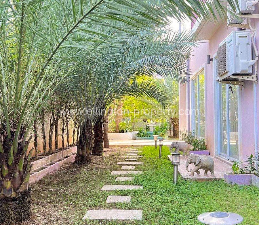 King Villa For Rent In Borey Orkide - Ellington Property