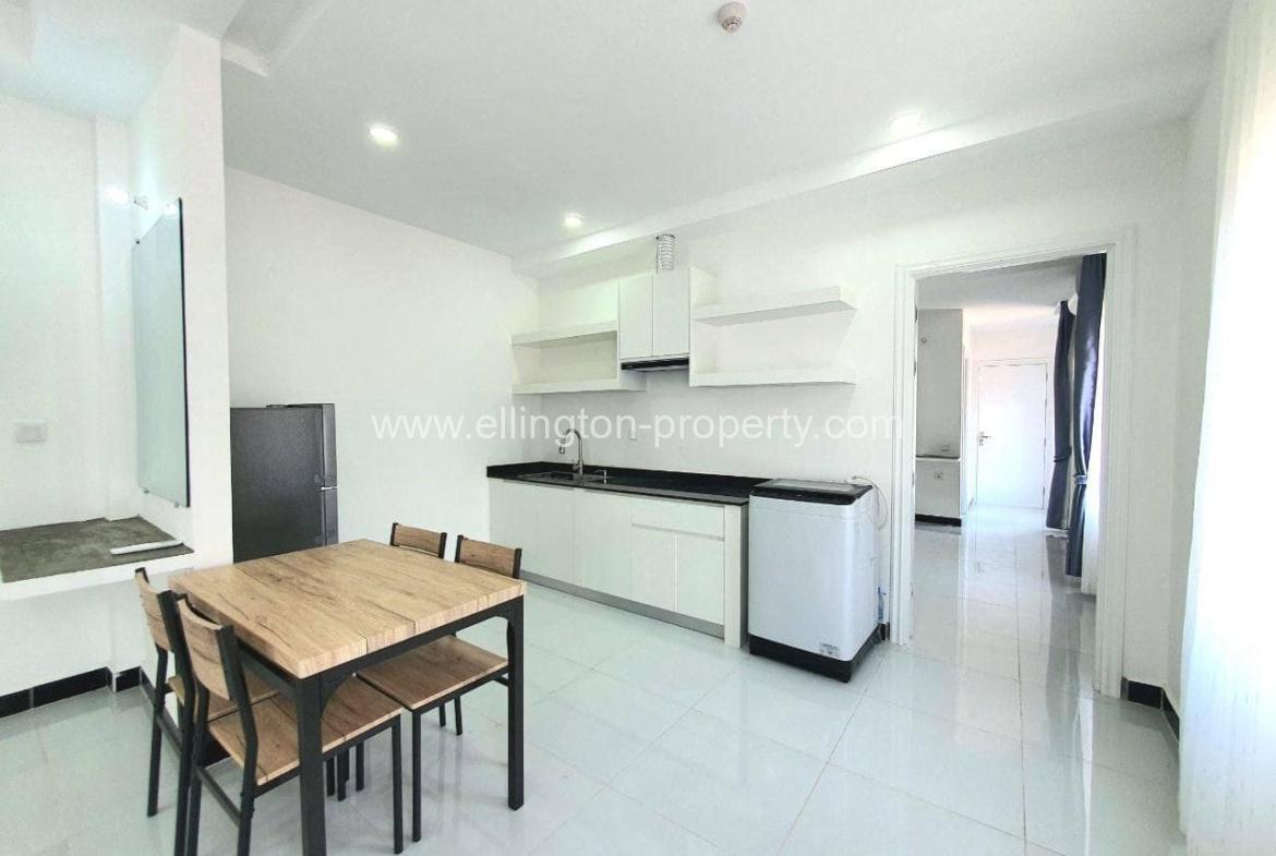 2 Bedrooms Service Apartment For Rent - Ellington Property