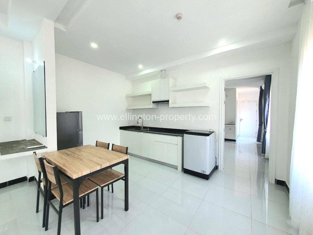 2 Bedrooms Service Apartment For Rent - Ellington Property