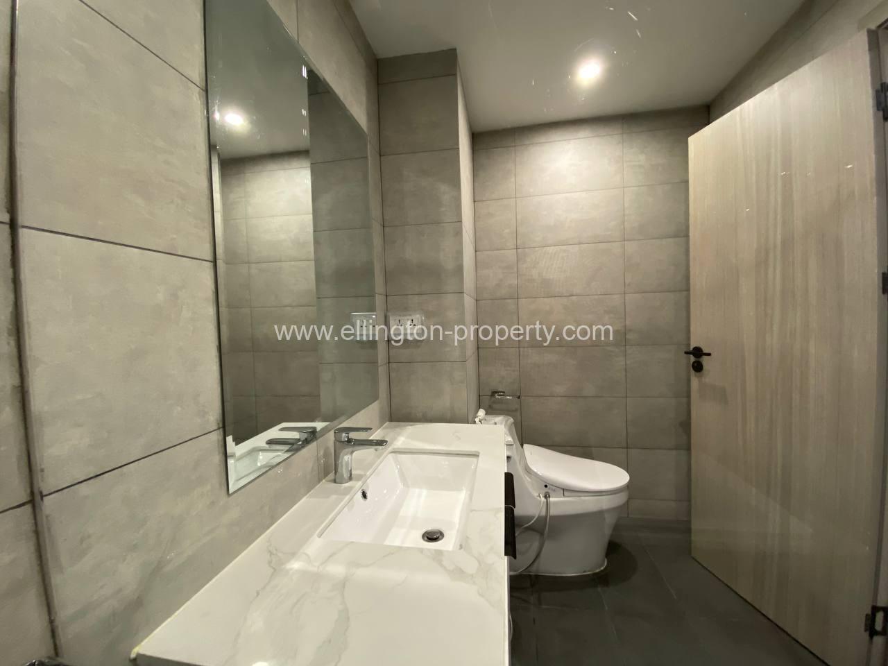 4 Bedrooms Service Apartment For Rent In Bkk1 - Ellington Property