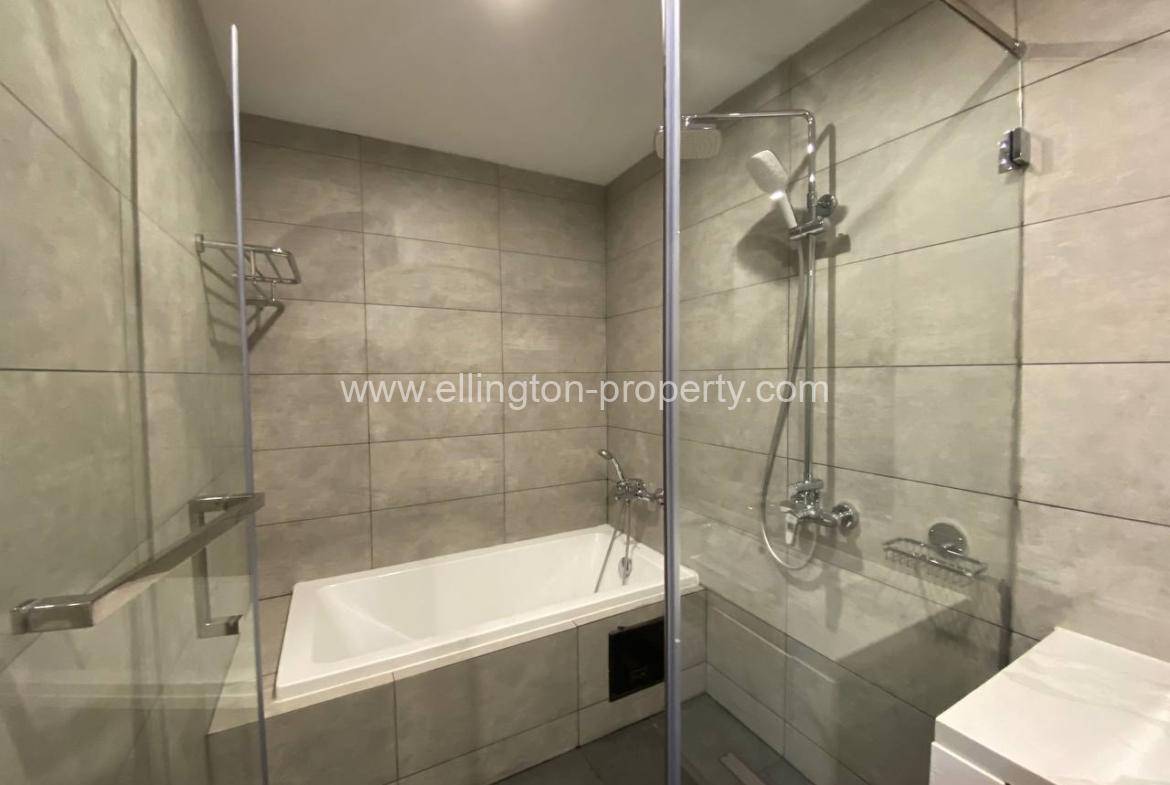 4 Bedrooms Service Apartment For Rent In Bkk1 - Ellington Property