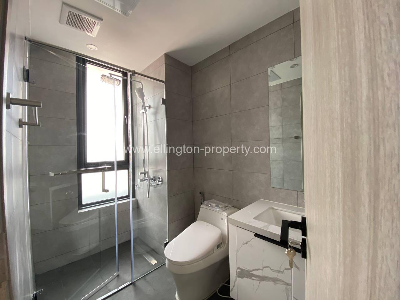 4 Bedrooms Service Apartment For Rent In Bkk1 - Ellington Property