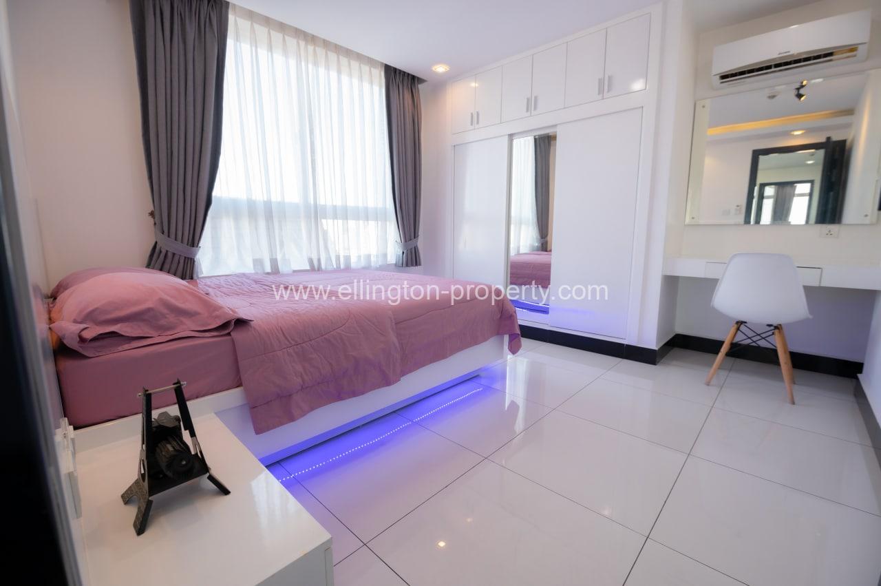 2 Bedrooms Service Apartment For Rent In Bkk3 - Ellington Property