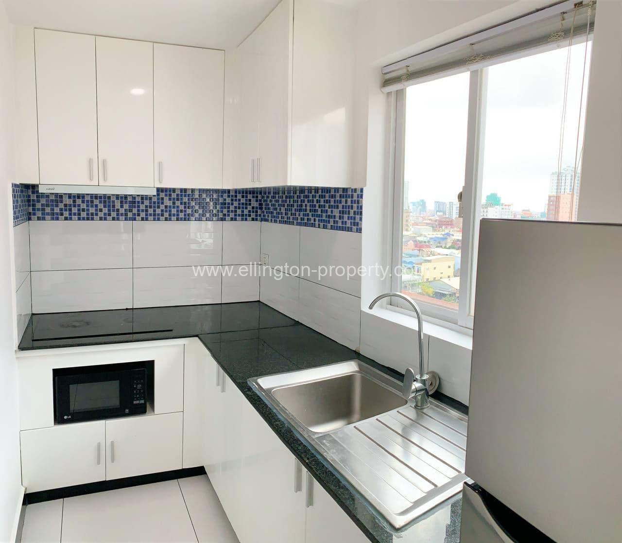 2 Bedrooms Service Apartment For Rent In Bkk3 - Ellington Property