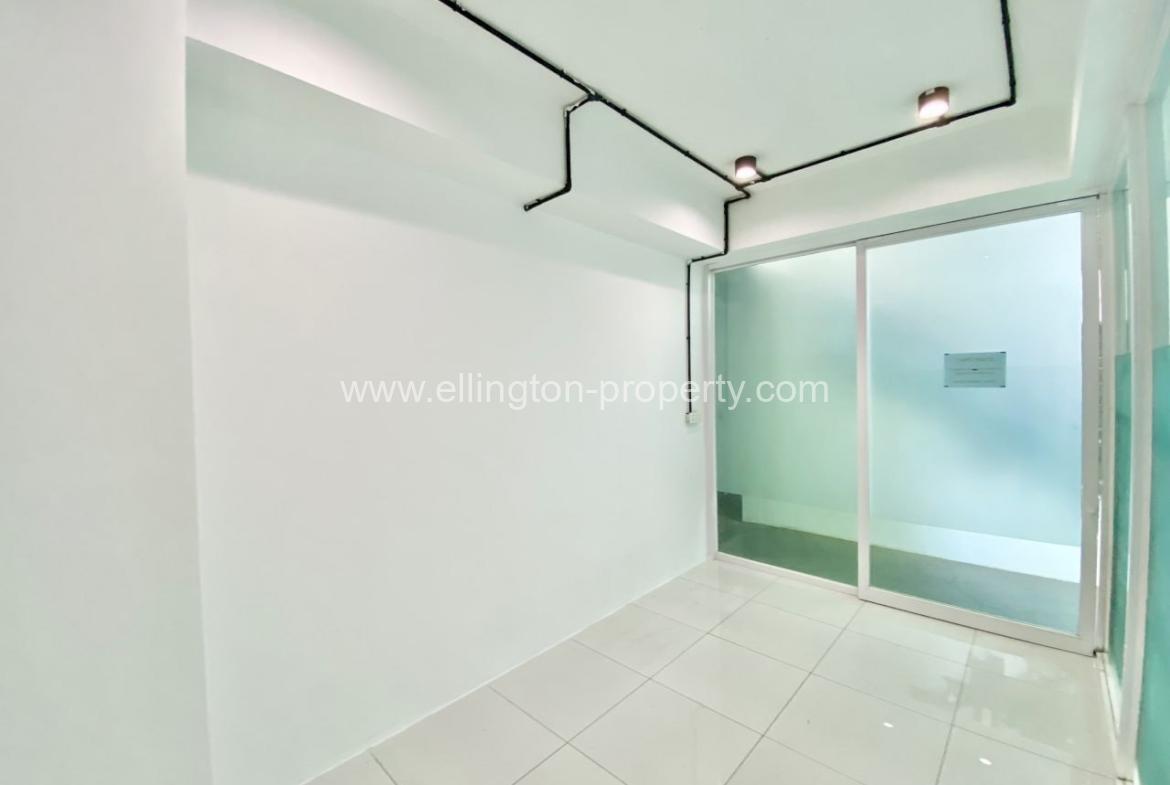 Office Space For Rent In Bkk3 - Ellington Property