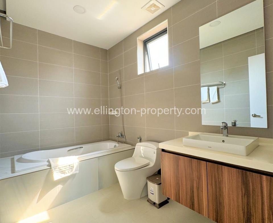 3 Bedrooms Service Apartment For Rent In Bkk1 - Ellington Property