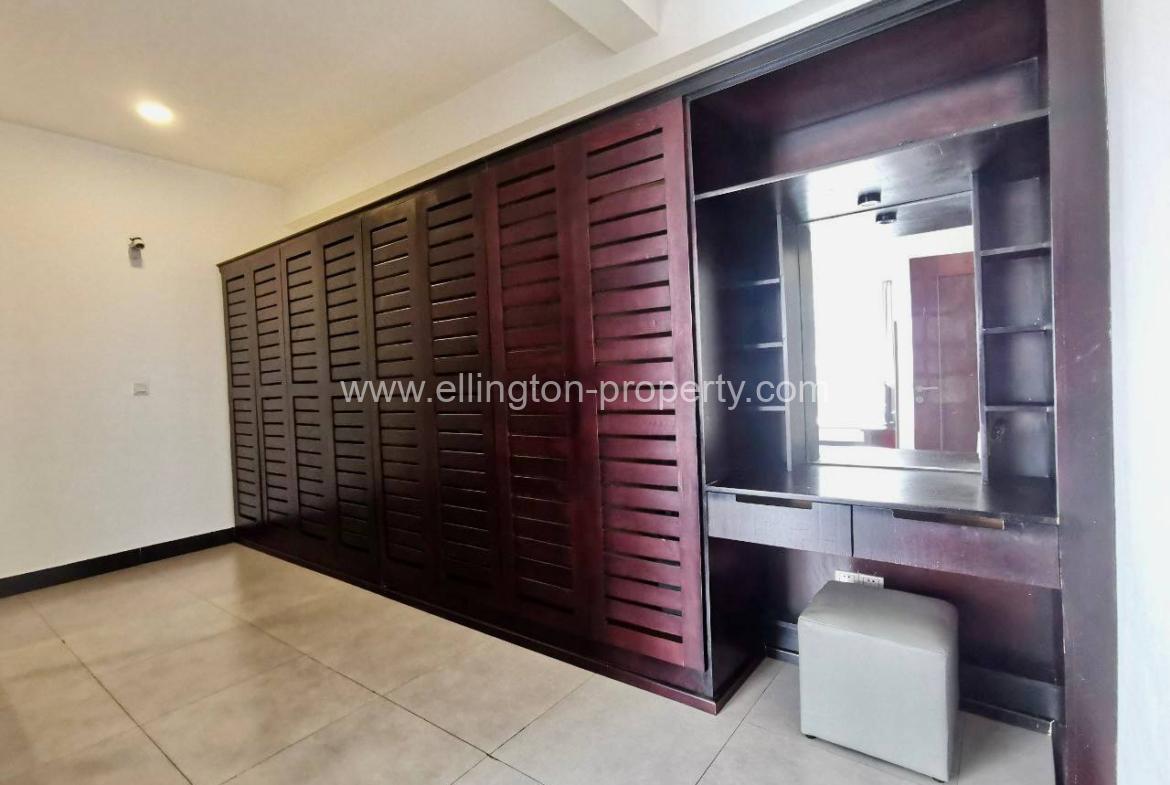 2 Bedrooms Service Apaertment For Rent In Chamkarmon - Ellington Property