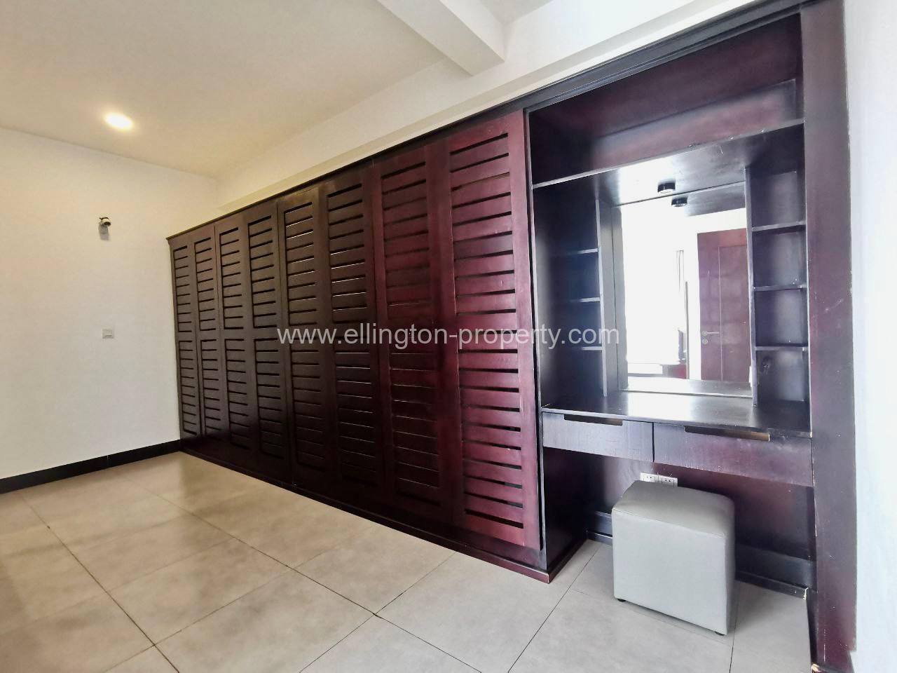 2 Bedrooms Service Apaertment For Rent In Chamkarmon - Ellington Property