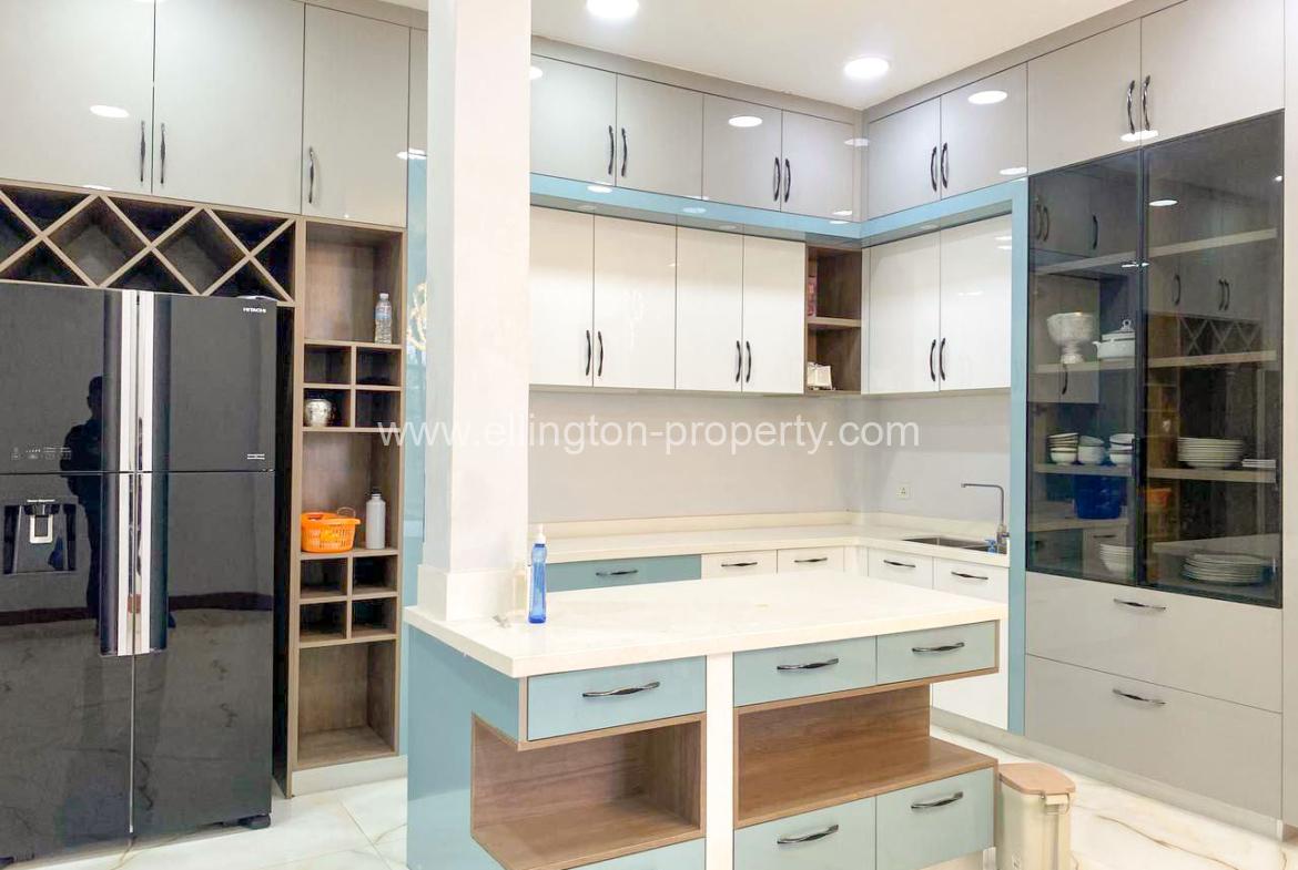 Villa For Rent At Western Tuol Sangker Near International School - Ellington Property