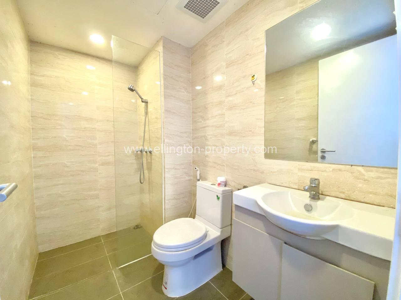 4 Bedrooms Penthouse For Rent In Toul Bassac - Ellington Property