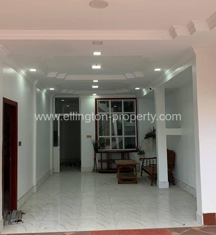 House For Rent In Bkk - Ellington Property