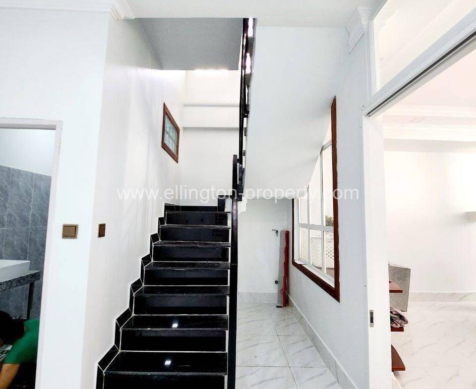 House For Rent In Bkk - Ellington Property