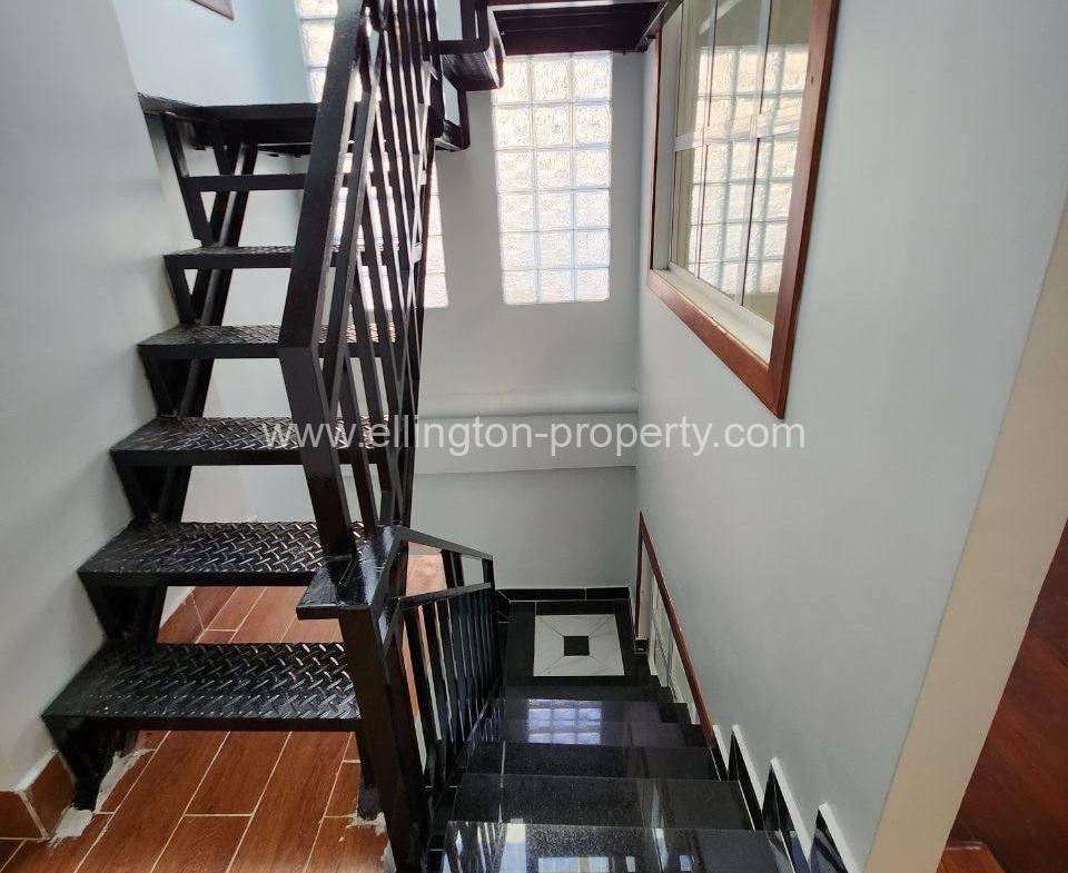 House For Rent In Bkk - Ellington Property