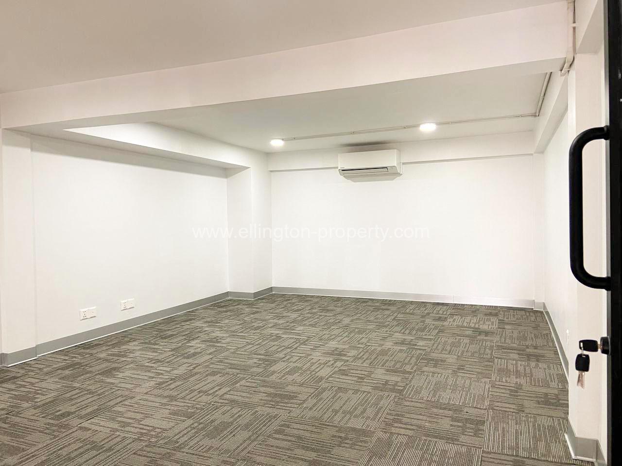 Office Building For Rent In Olympic Area - Ellington Property