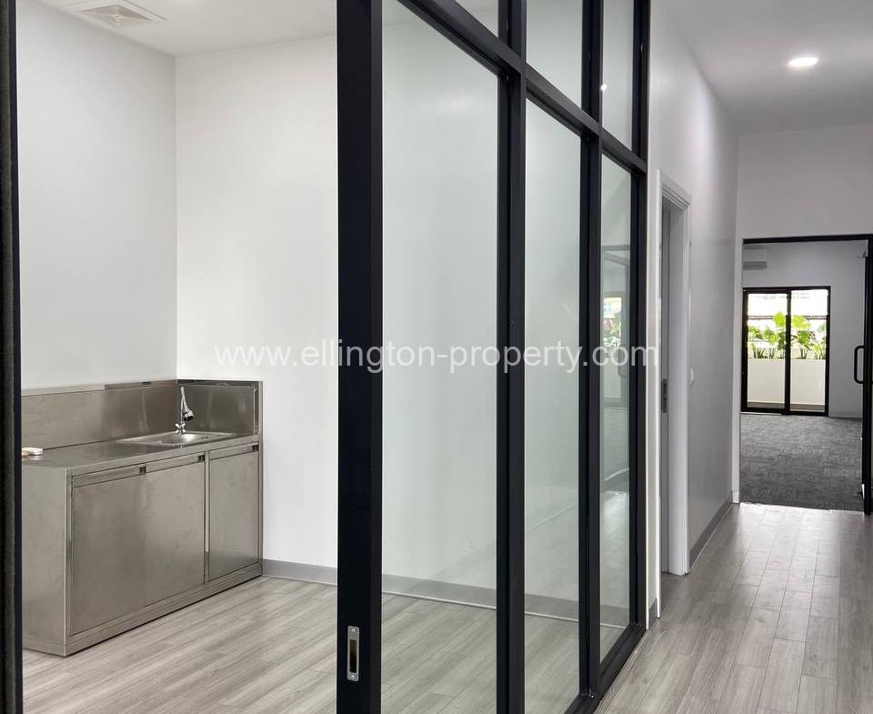 Office Building For Rent In Olympic Area - Ellington Property