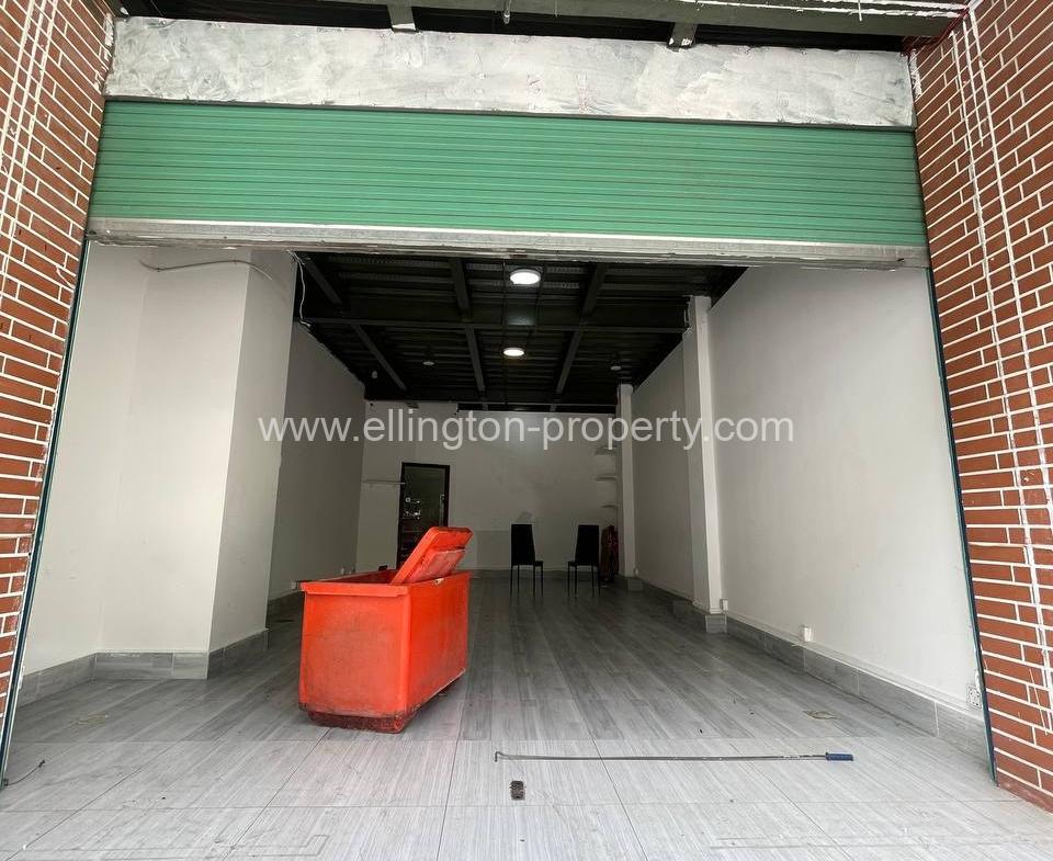 Shop House For Rent In Phsar Chas - Ellington Property