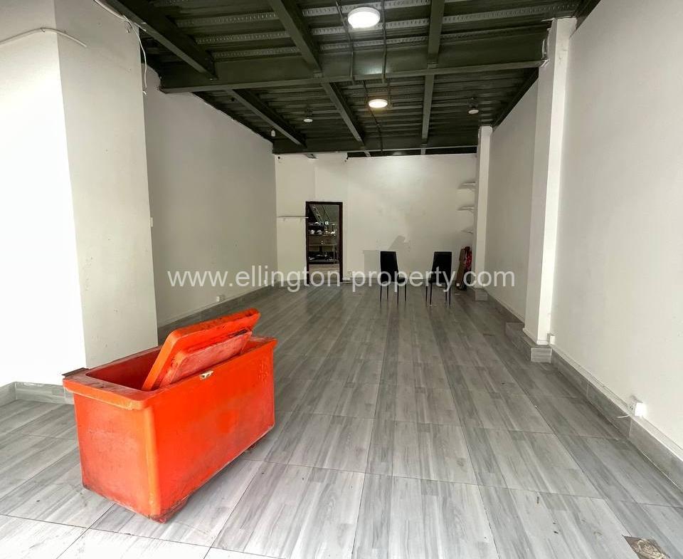 Shop House For Rent In Phsar Chas - Ellington Property