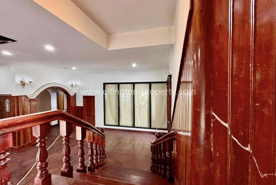 Queen Villa For Rent In Phnom Penh - Ellington Property